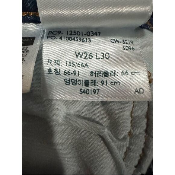 LEVI’S 501® ORIGINAL FIT RAW HEM HIGH RISE WOMEN'S JEANS SZ 26 - Picture 8 of 9